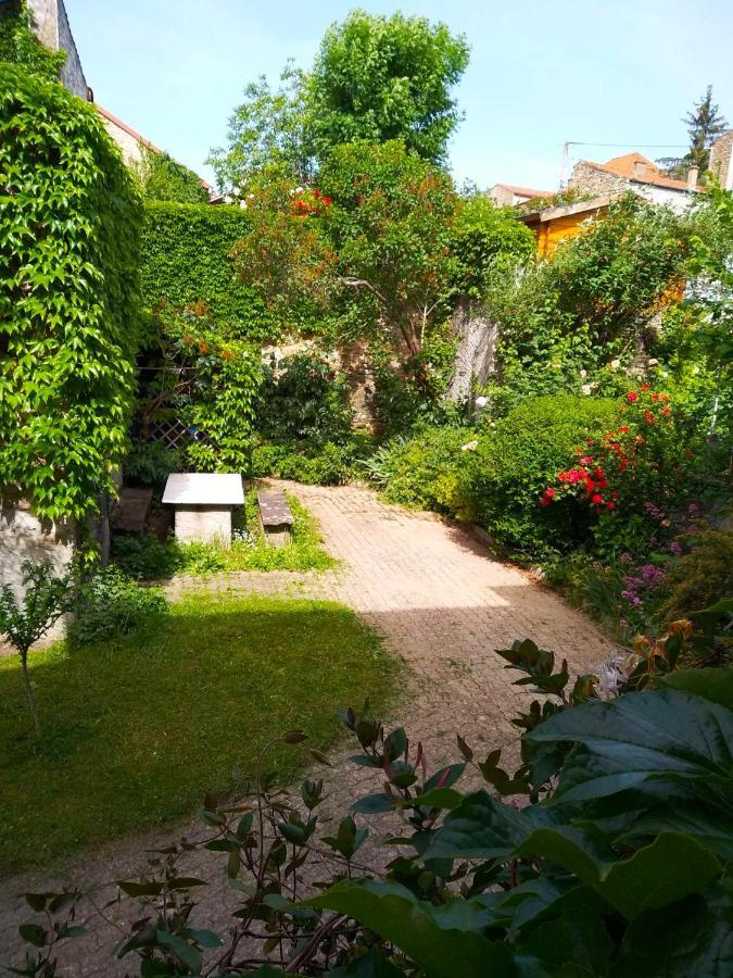 La Maison De Thuy - Gite En Auvergne Gimeaux Eksteriør bilde
